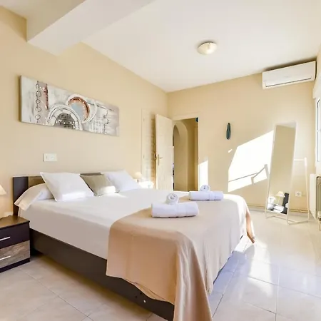 Guzman - Cucarres Villa Calpe