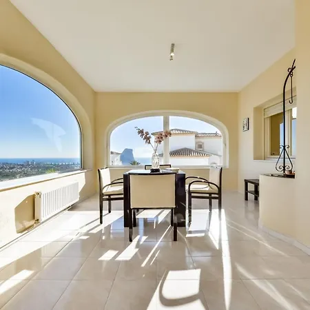 Willa Guzman - Cucarres *